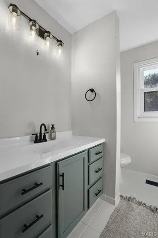 $319,000 | 108 Cross Creek Drive, Bethalto, IL 62010