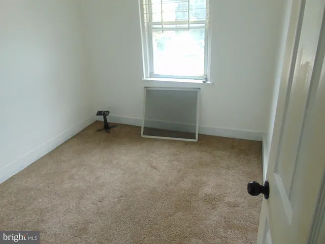 $139,900 | 2870 Kansas Road, Camden, NJ 08104