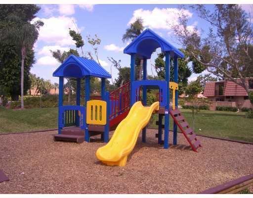 8171 Severn Drive, Unit D Boca Raton, FL 33433 - Photo 11 of 12 Playground
