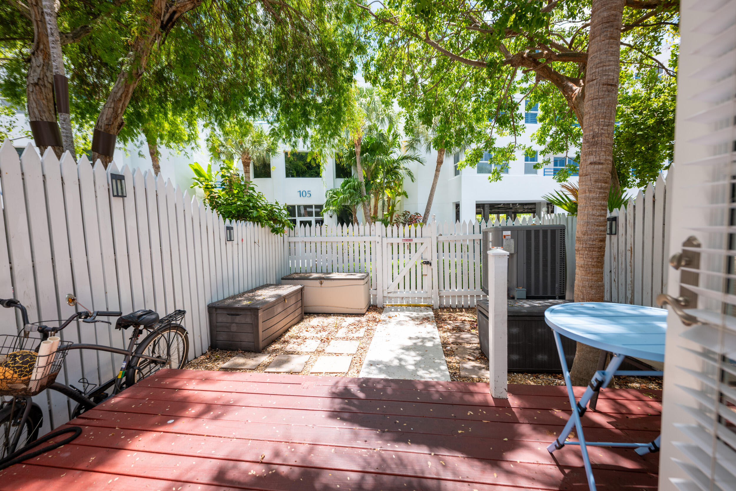 101 Front Street, Unit 4 Key West, FL 33040 - Photo 4 of 26 101 Front St. #4 - For Rent