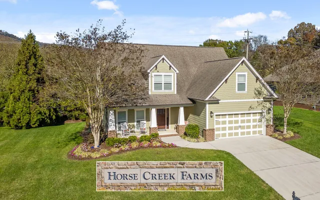 $650,000 | 881 Lynnstone Drive, Chattanooga, TN 37405