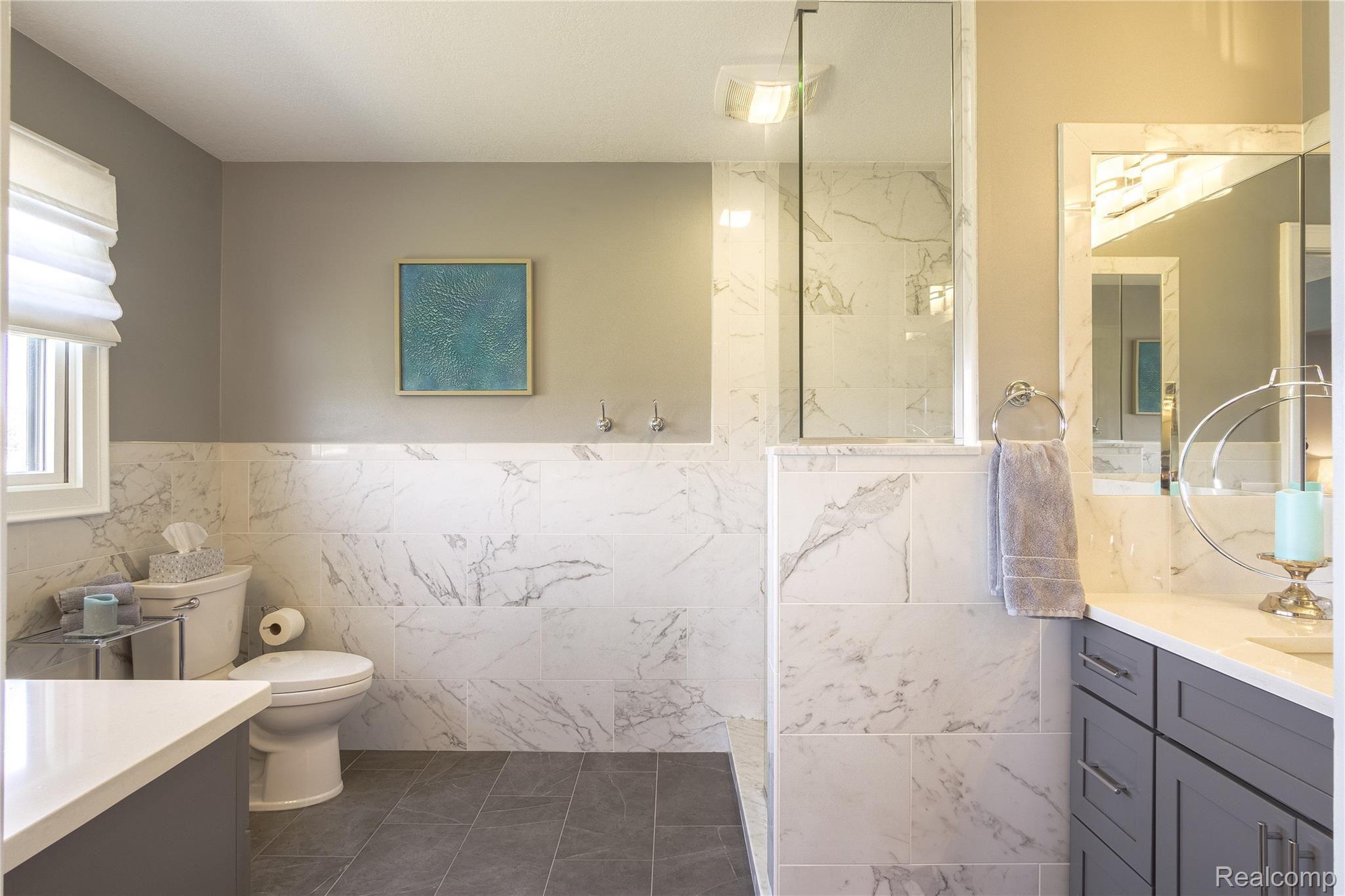 6440 Lahring Road Gaines, MI 48436 - Photo 28 of 48 Interiors (37 of 53).jpg