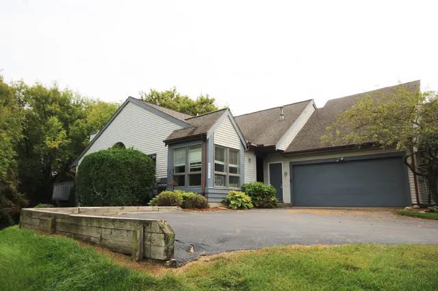 $259,900 | 4505 Foxfire Trail, Portage, MI 49024