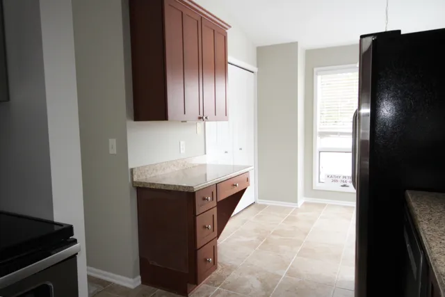 $259,900 | 4505 Foxfire Trail, Portage, MI 49024