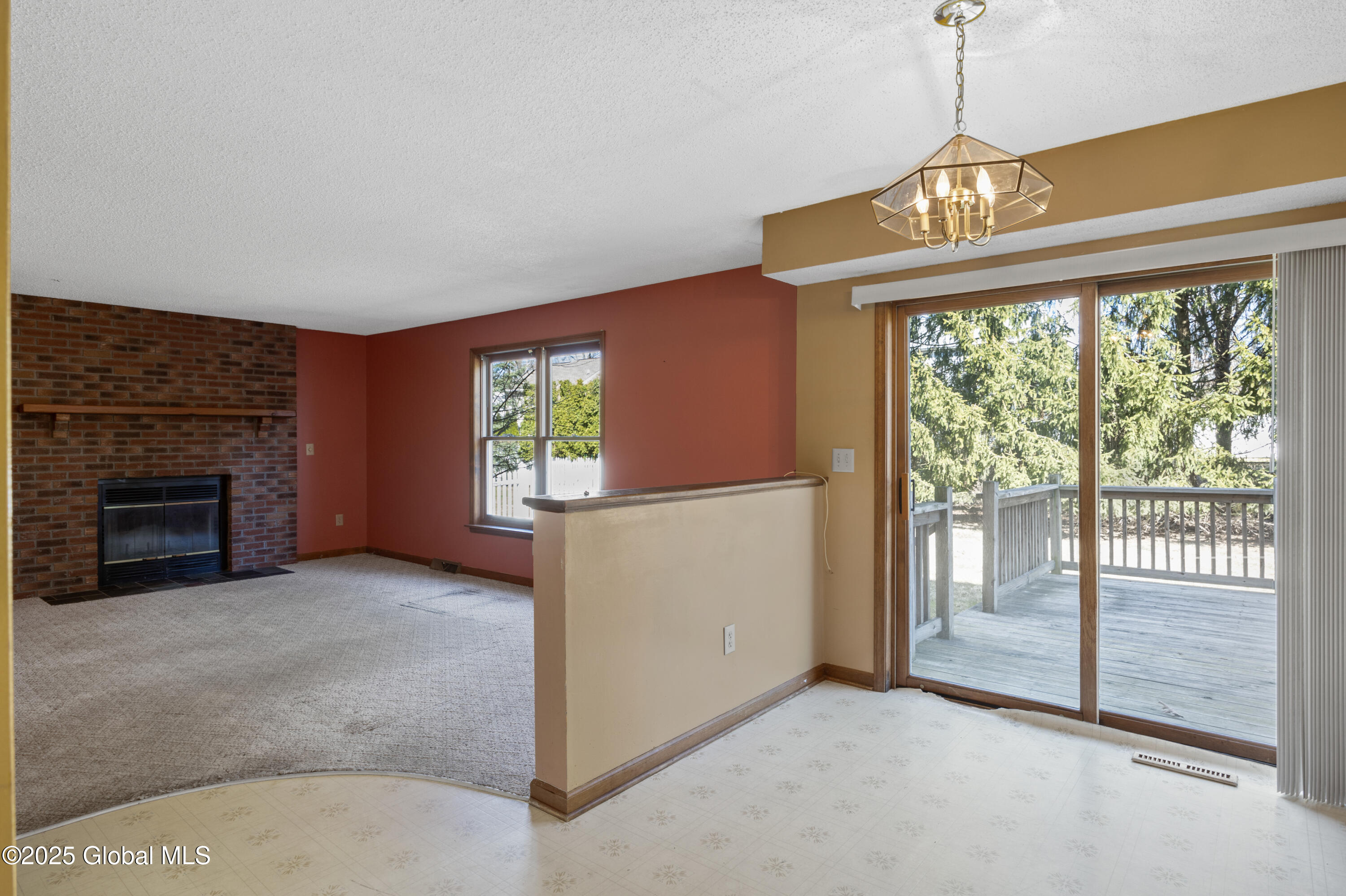 16 Bobwhite Drive Bethlehem, NY 12077 - Photo 13 of 37 1 (15)