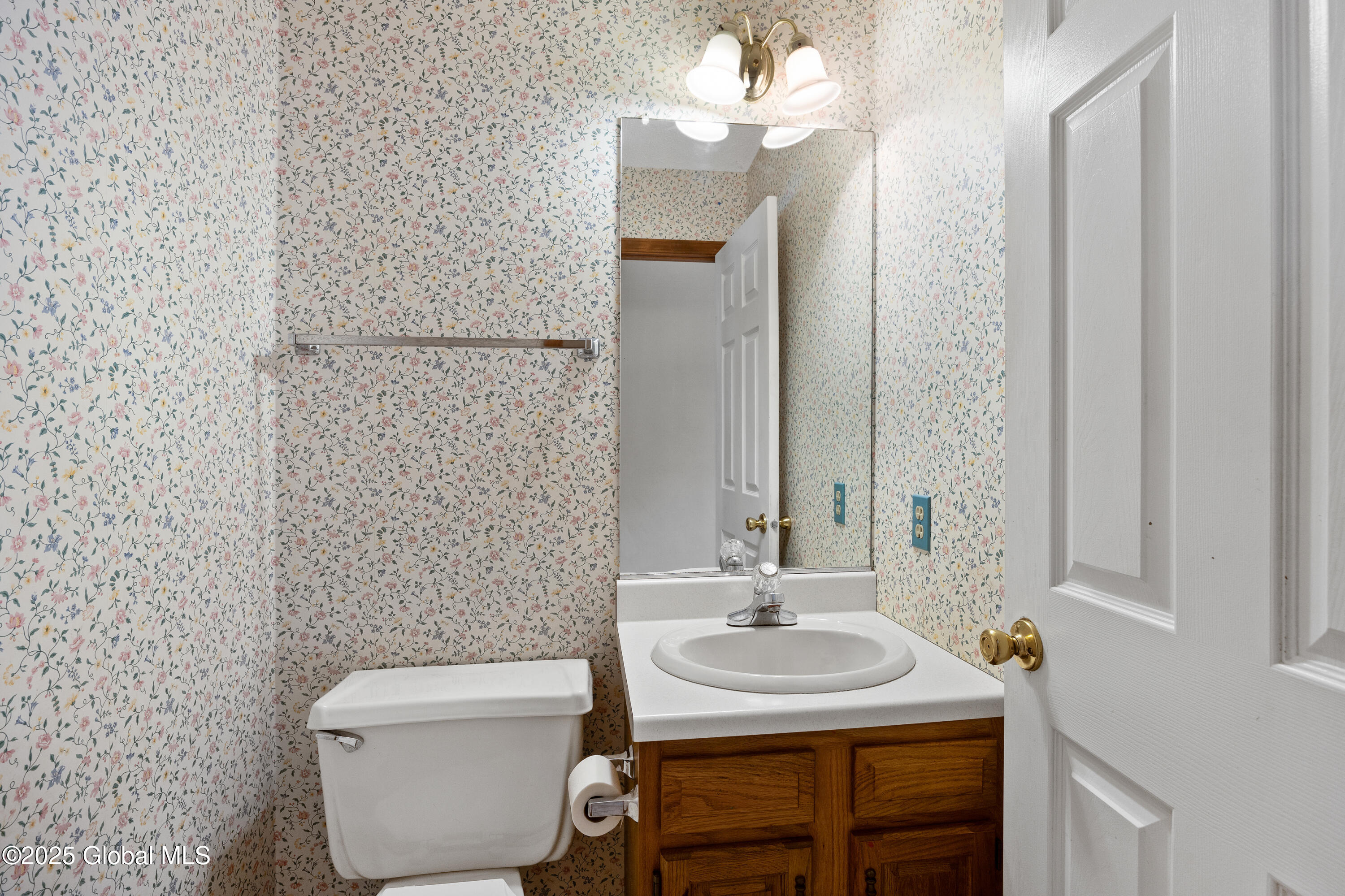 16 Bobwhite Drive Bethlehem, NY 12077 - Photo 16 of 37 1 (16)