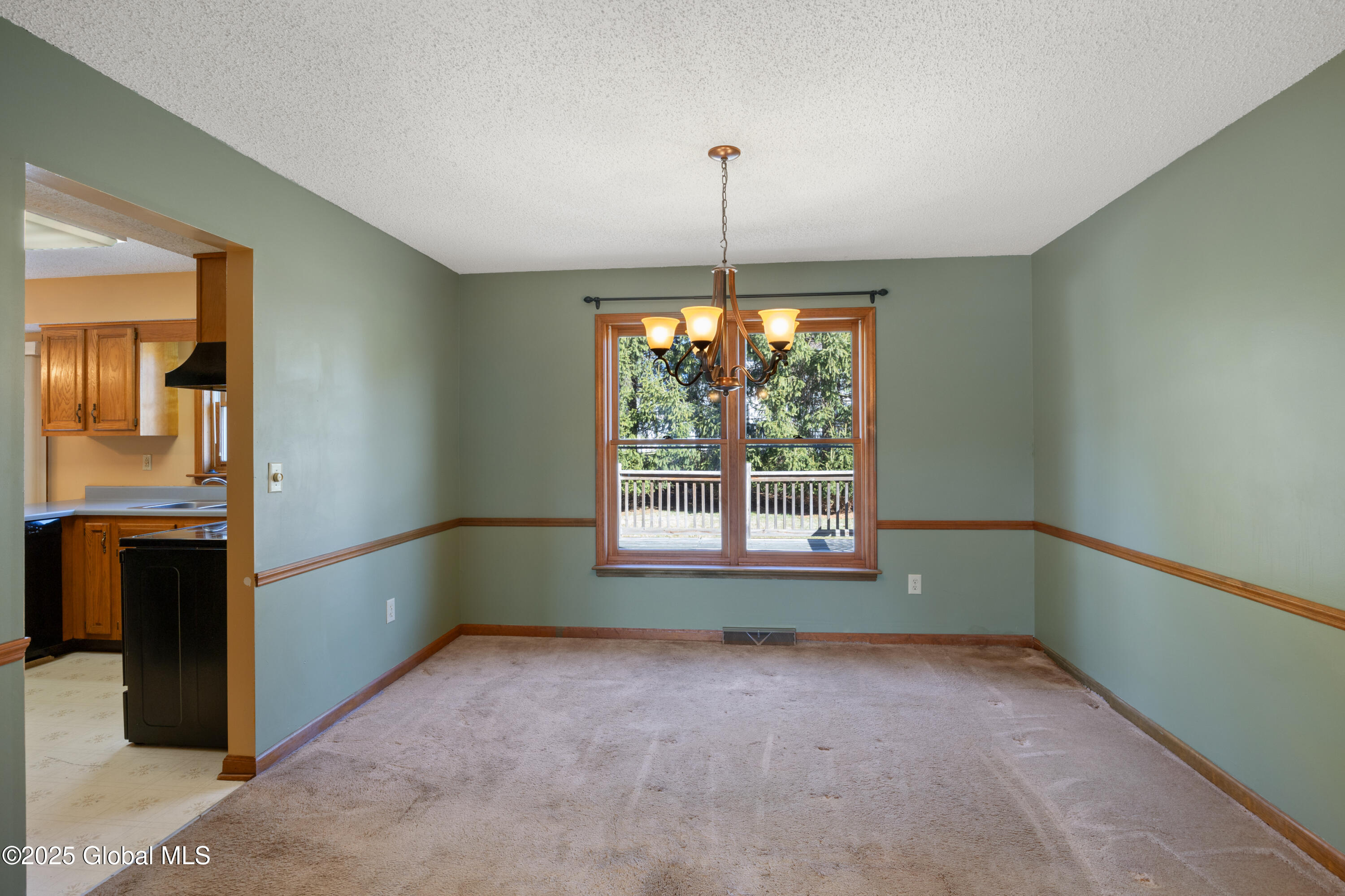 16 Bobwhite Drive Bethlehem, NY 12077 - Photo 7 of 37 1 (9)