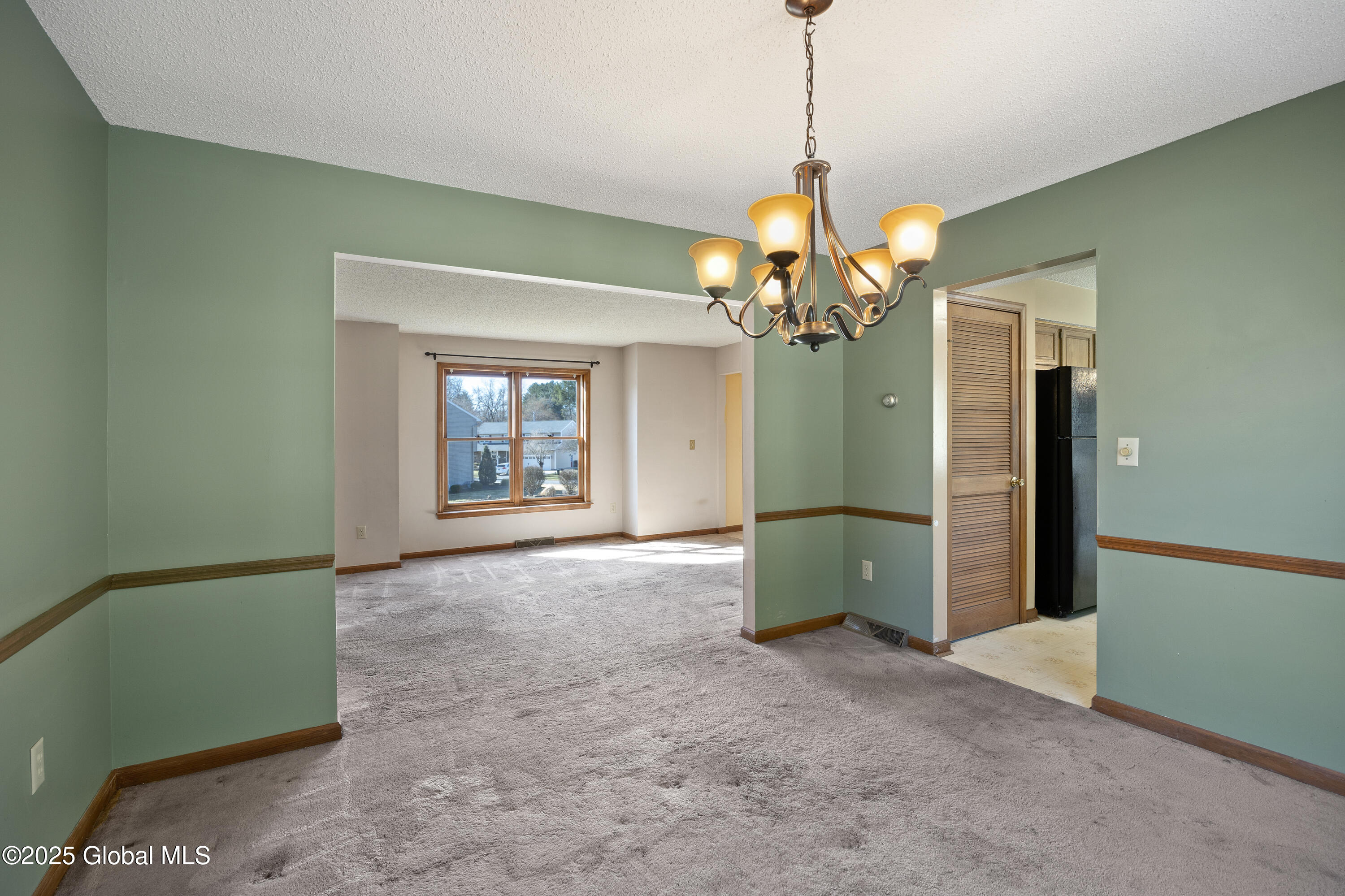 16 Bobwhite Drive Bethlehem, NY 12077 - Photo 8 of 37 1 (10)