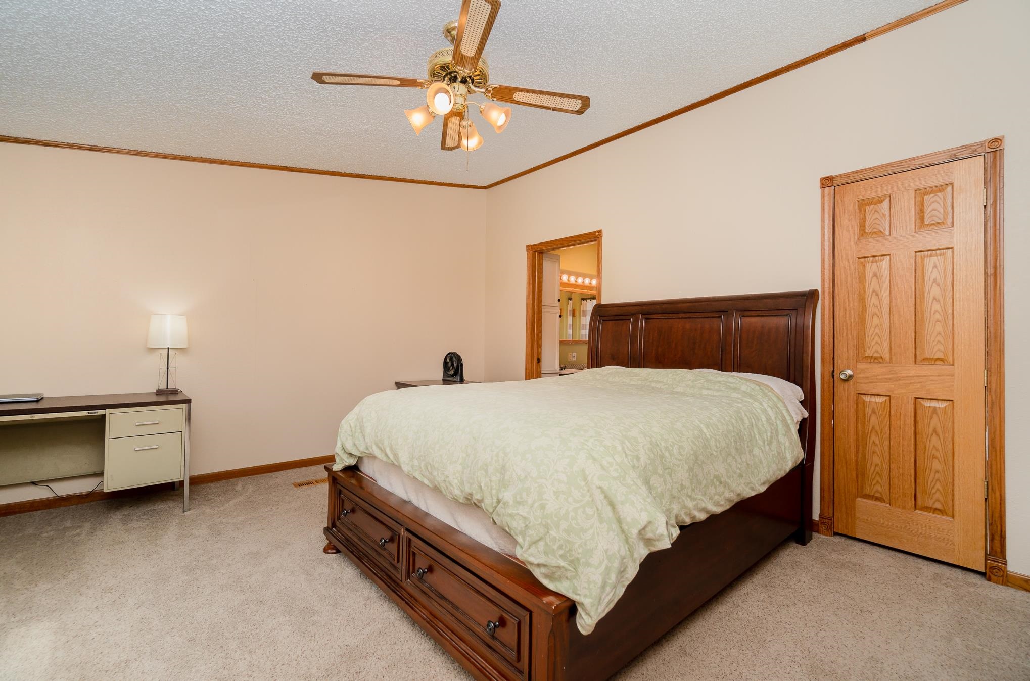 4812 South East County Line Road Shepherd, MI 48883 - Photo 13 of 34 1903444-12.JPG