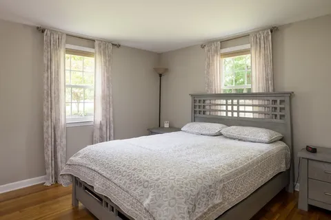 $550,000 | 50 Spring Street, Plympton, MA 02367