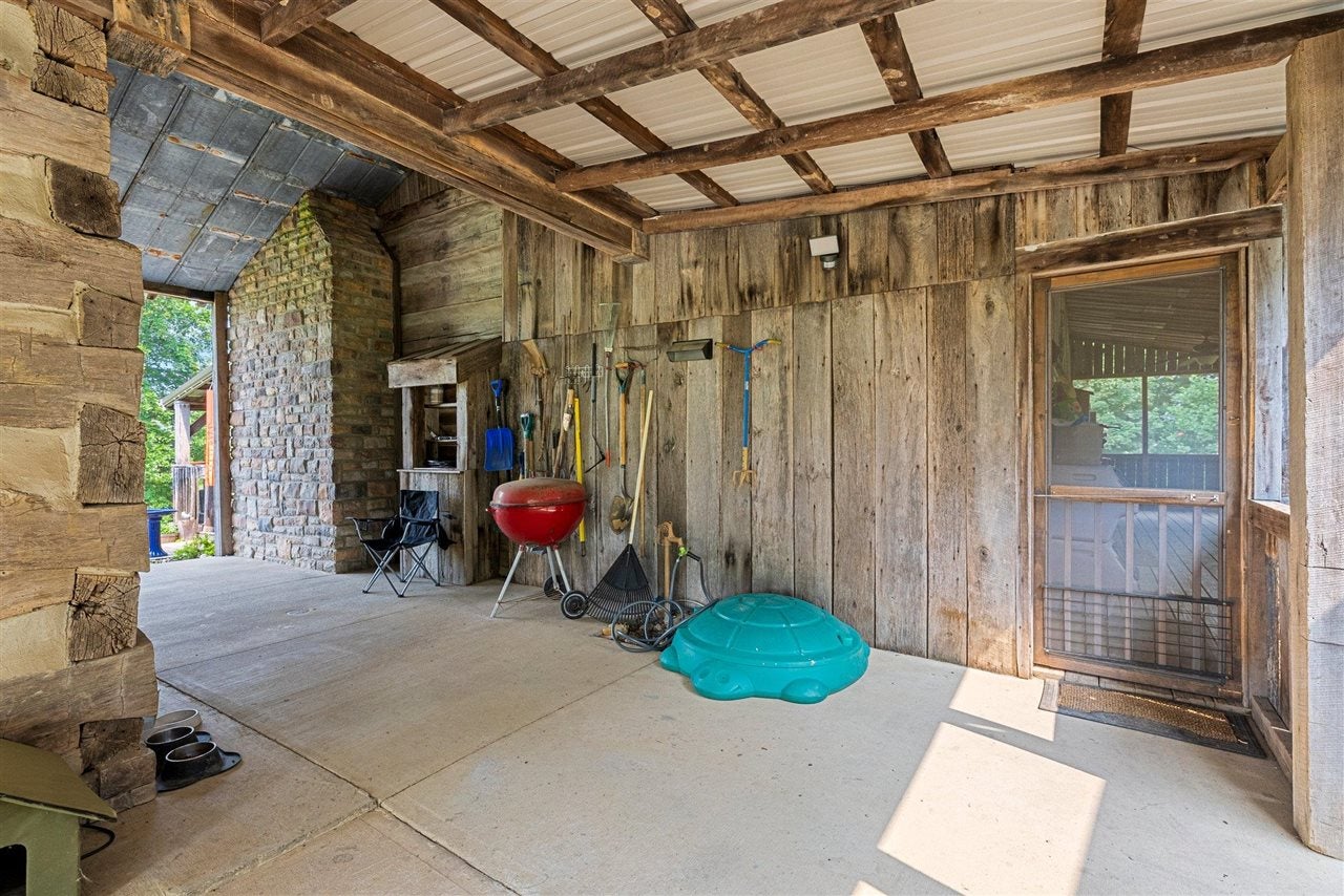 10418 Austin Tracy Road Fountain Run, KY 42133 - Photo 33 of 36 Gallery Image 33