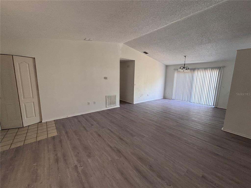 1028 Hickory Road Ocala, FL 34472 - Photo 3 of 17