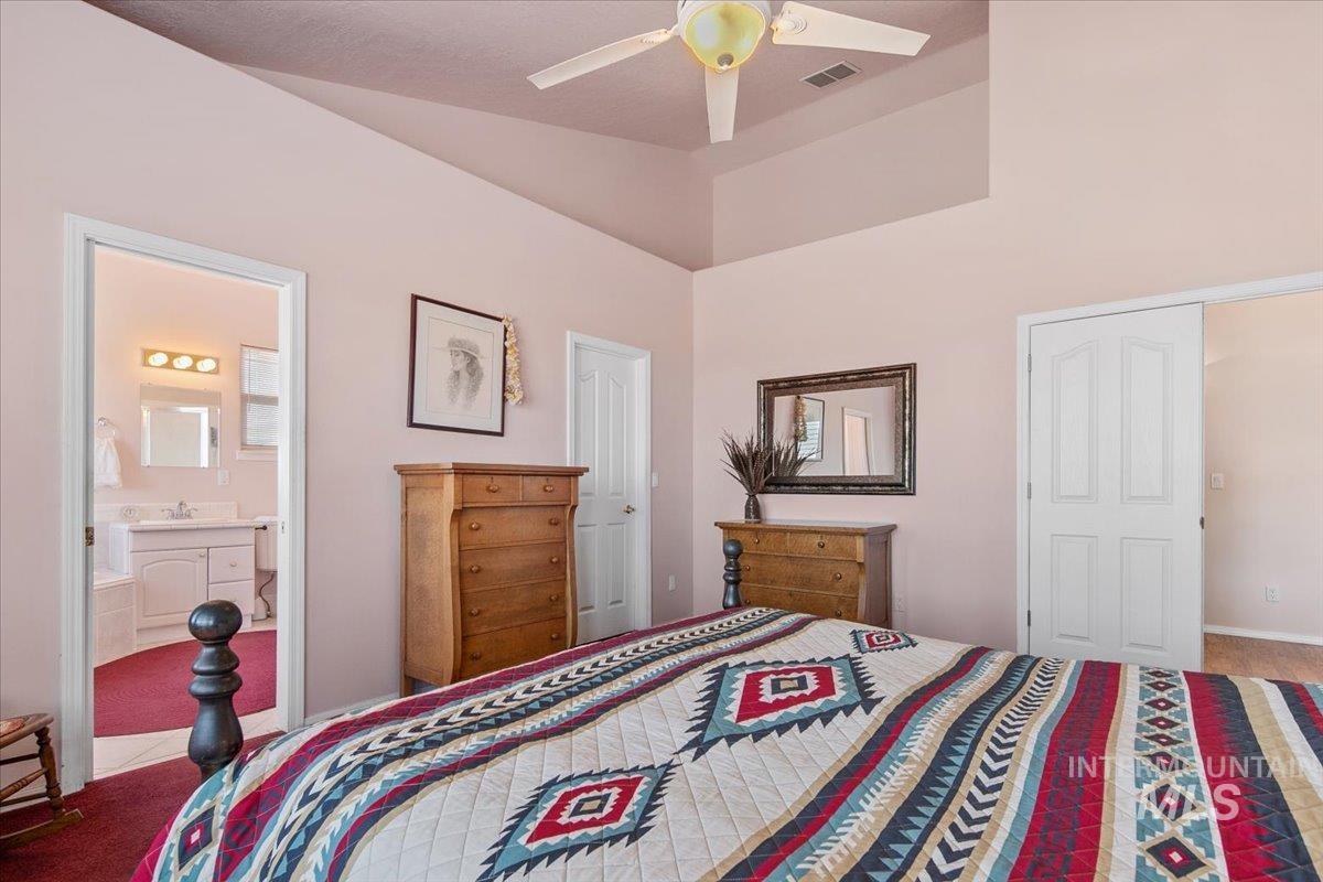 6708 Sunset Lane Marsing, ID 83639 - Photo 16 of 31