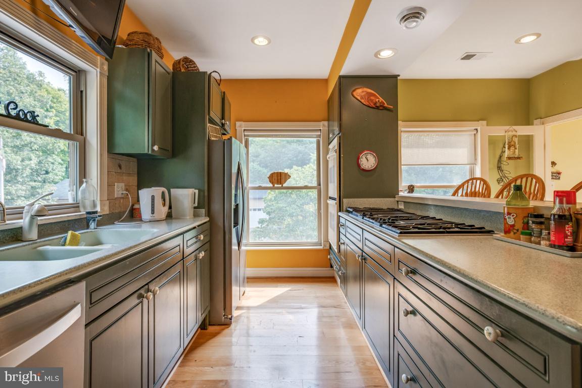 1528 Stringtown Road Berryville, VA 22611 - Photo 38 of 85 Stainless Steel Appliances & Gas Cooking!