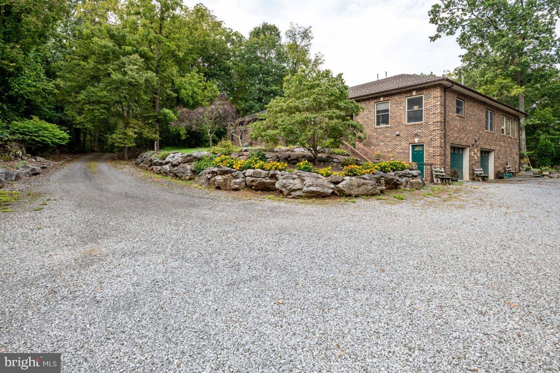 1528 Stringtown Road Berryville, VA 22611 - Photo 76 of 85 Front / Side Exterior View from Dirveway
