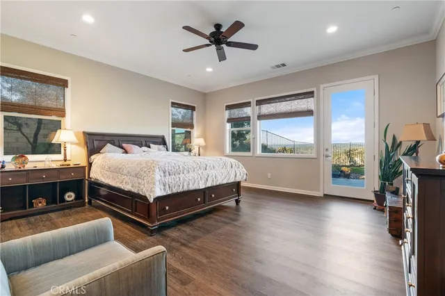 $1,199,999 | 18619 Cedar Crest Drive, Canyon Country, CA 91387