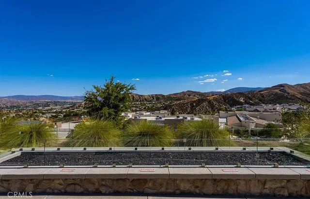 $1,199,999 | 18619 Cedar Crest Drive, Canyon Country, CA 91387