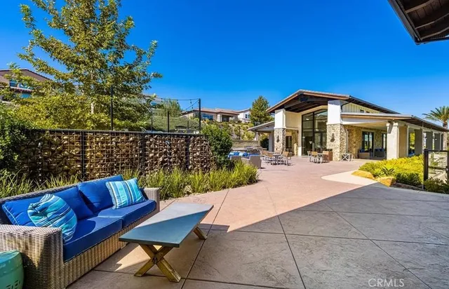 $1,199,999 | 18619 Cedar Crest Drive, Canyon Country, CA 91387