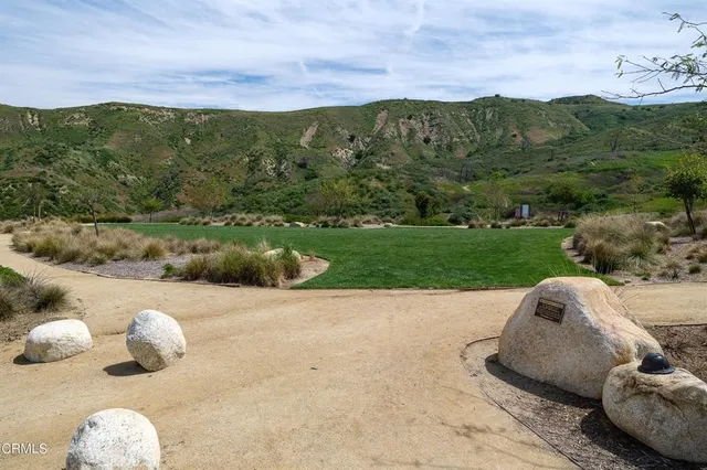 $1,199,999 | 18619 Cedar Crest Drive, Canyon Country, CA 91387