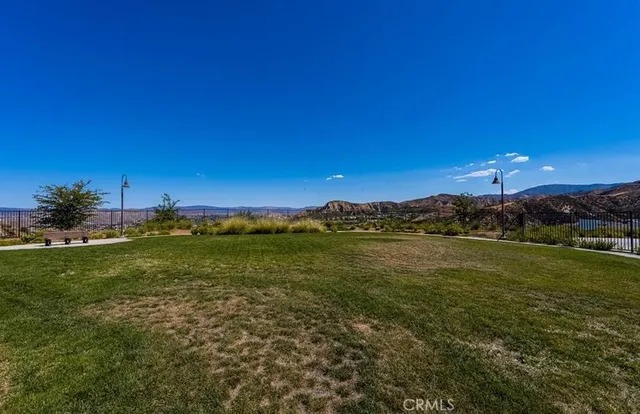 $1,199,999 | 18619 Cedar Crest Drive, Canyon Country, CA 91387