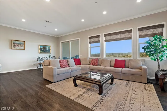 $1,199,999 | 18619 Cedar Crest Drive, Canyon Country, CA 91387