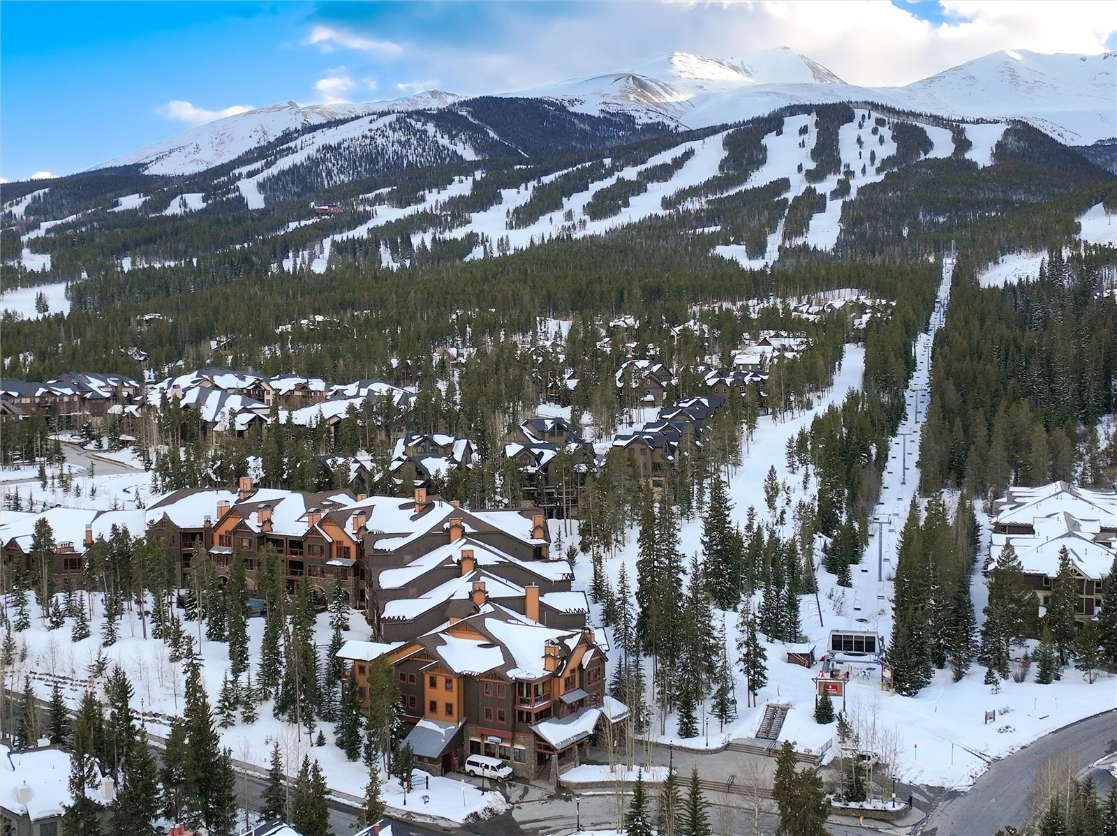 465 4 O Clock Road, Unit W1 Breckenridge, CO 80424 - Photo 8 of 34 Only two blocks away from the Snowflake base area of Breckenridge Ski Resort, with access to both Peak 8 and Peak 9, and the ability to ski home on the Snowflake Run.