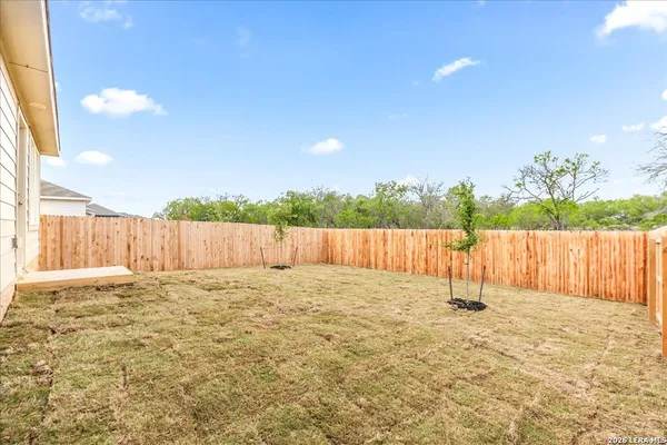 $1,675 | 205 Bronco Ridge, Pleasanton, TX 78064
