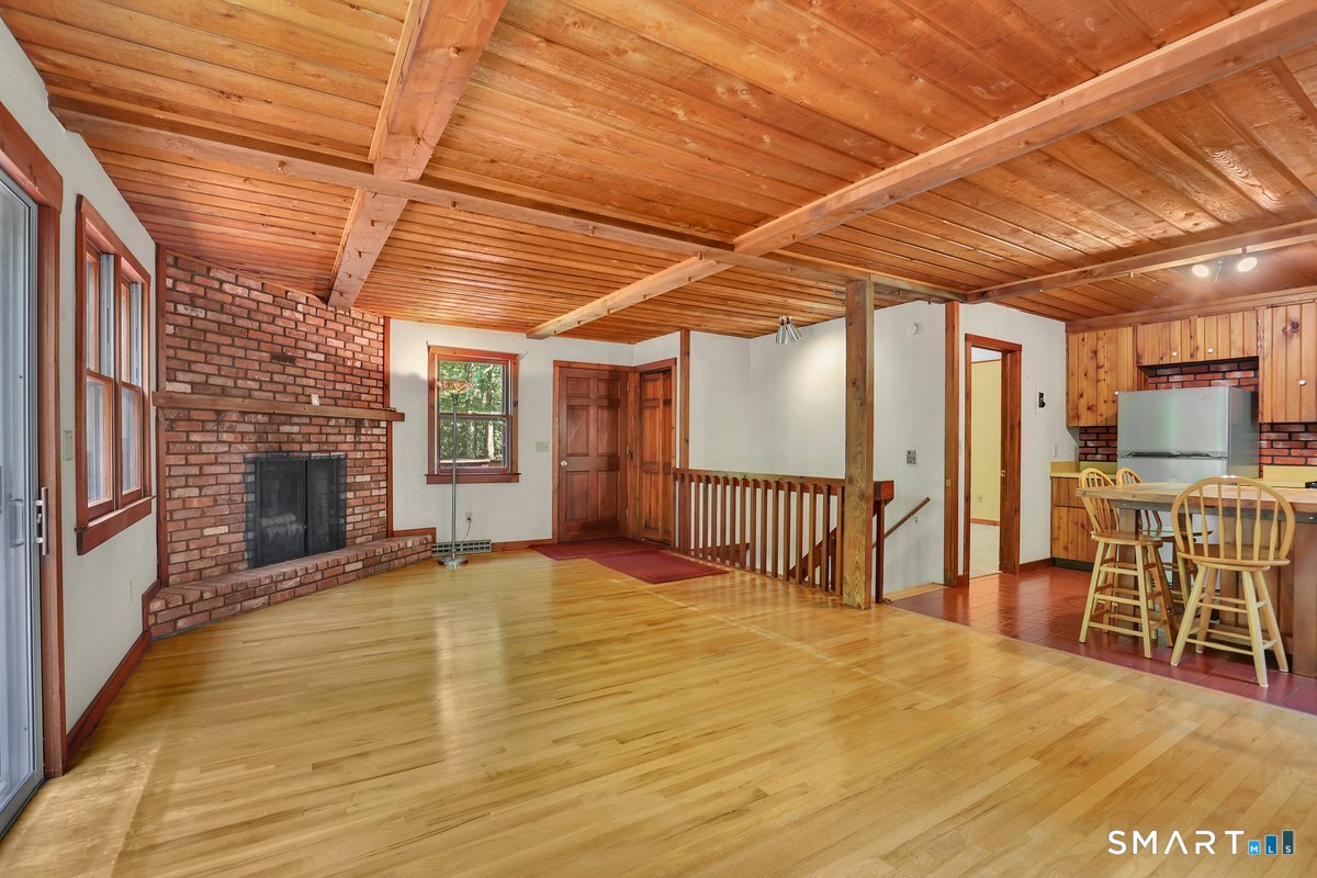 33 Quiet Woods Road East Hampton, CT 06424 - Photo 9 of 28