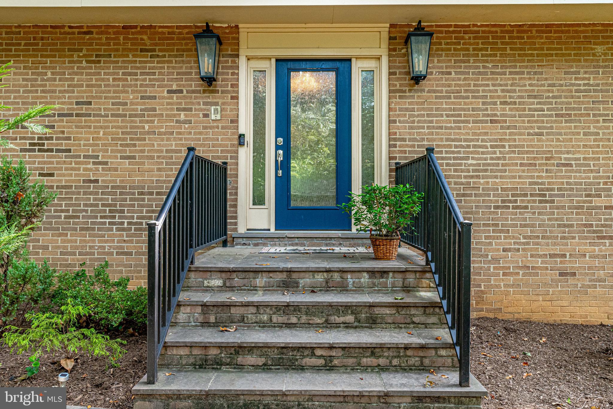 1409 Aldenham Lane Reston, VA 20190 - Photo 2 of 76