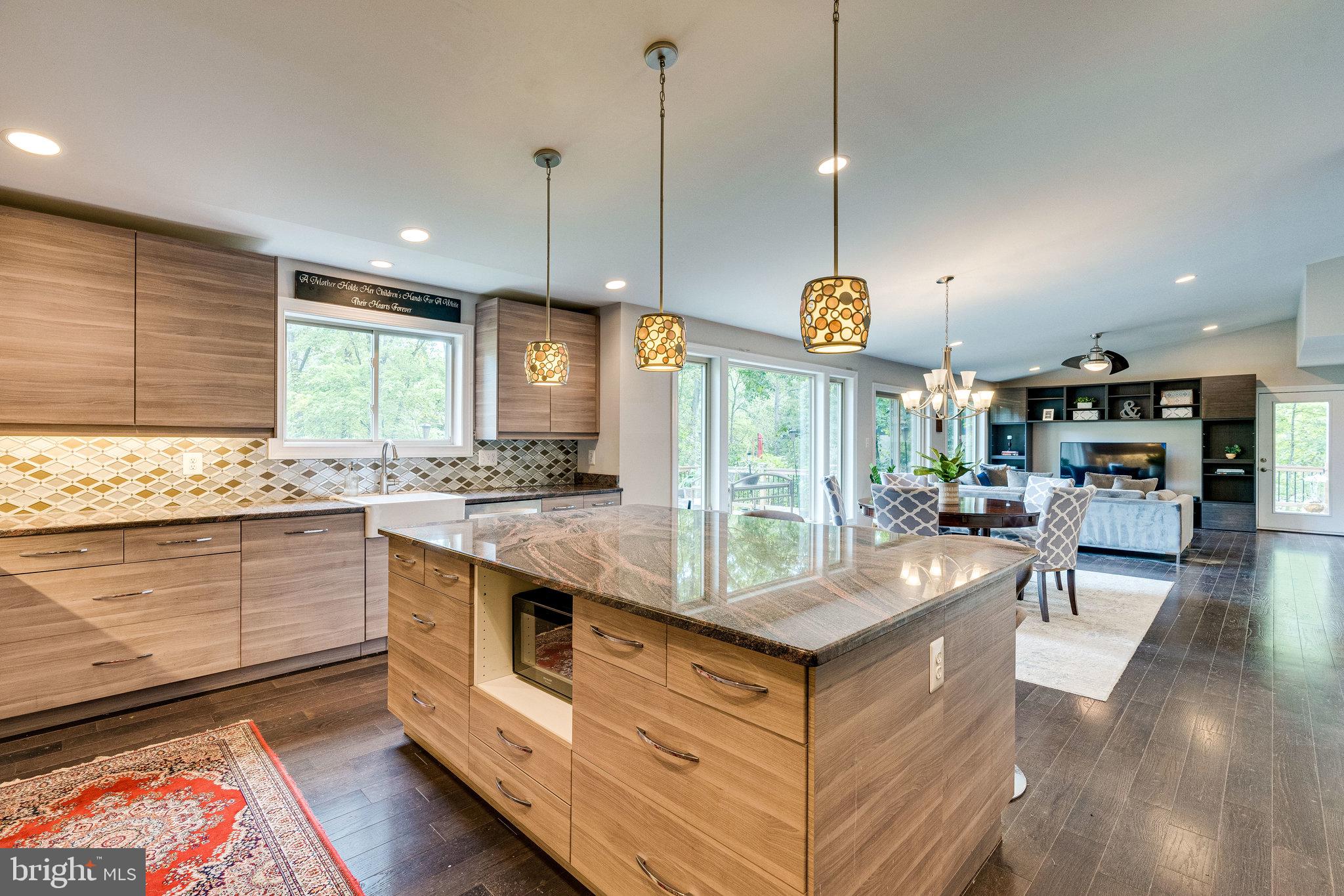 1409 Aldenham Lane Reston, VA 20190 - Photo 13 of 76
