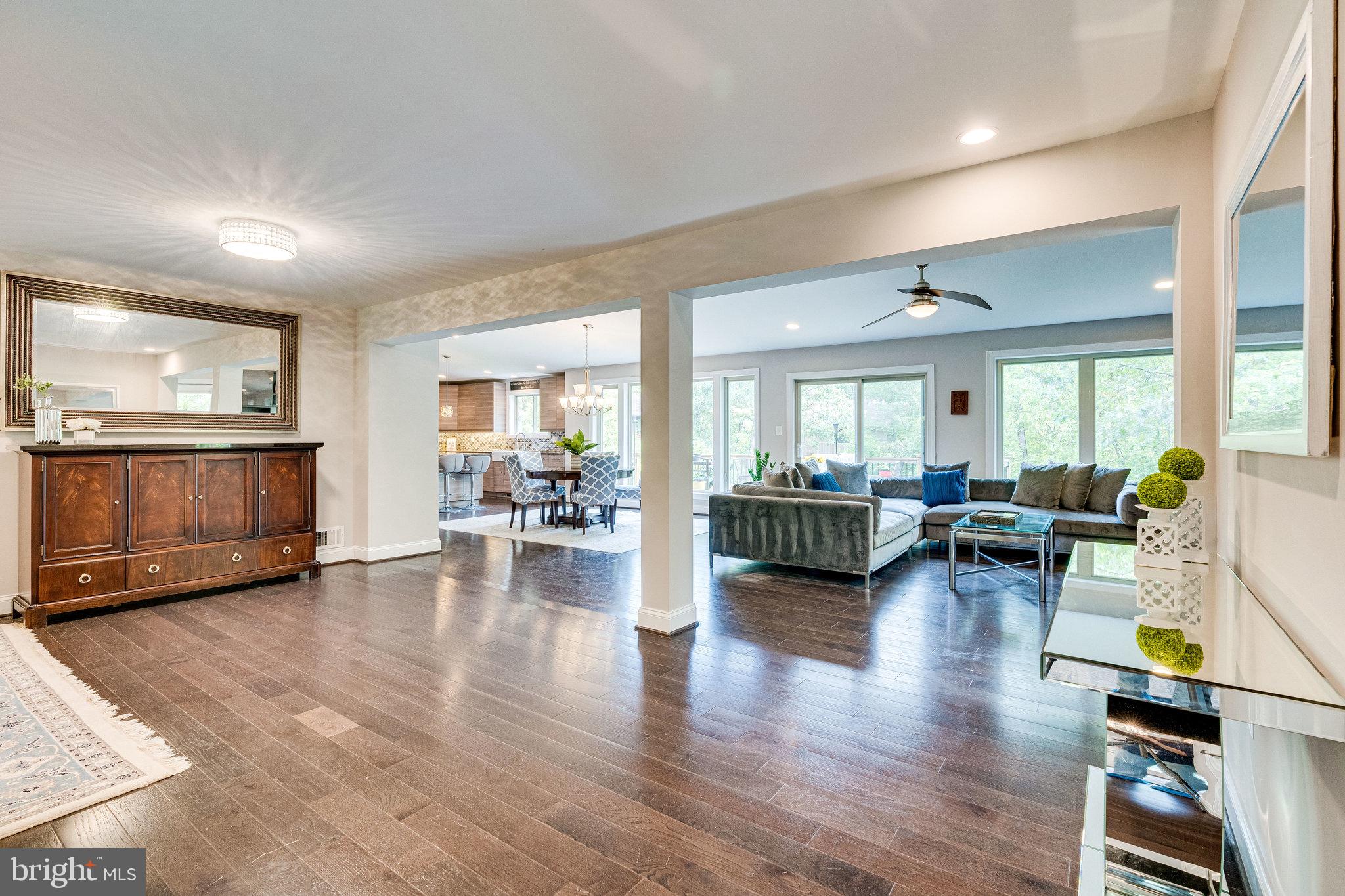 1409 Aldenham Lane Reston, VA 20190 - Photo 3 of 76