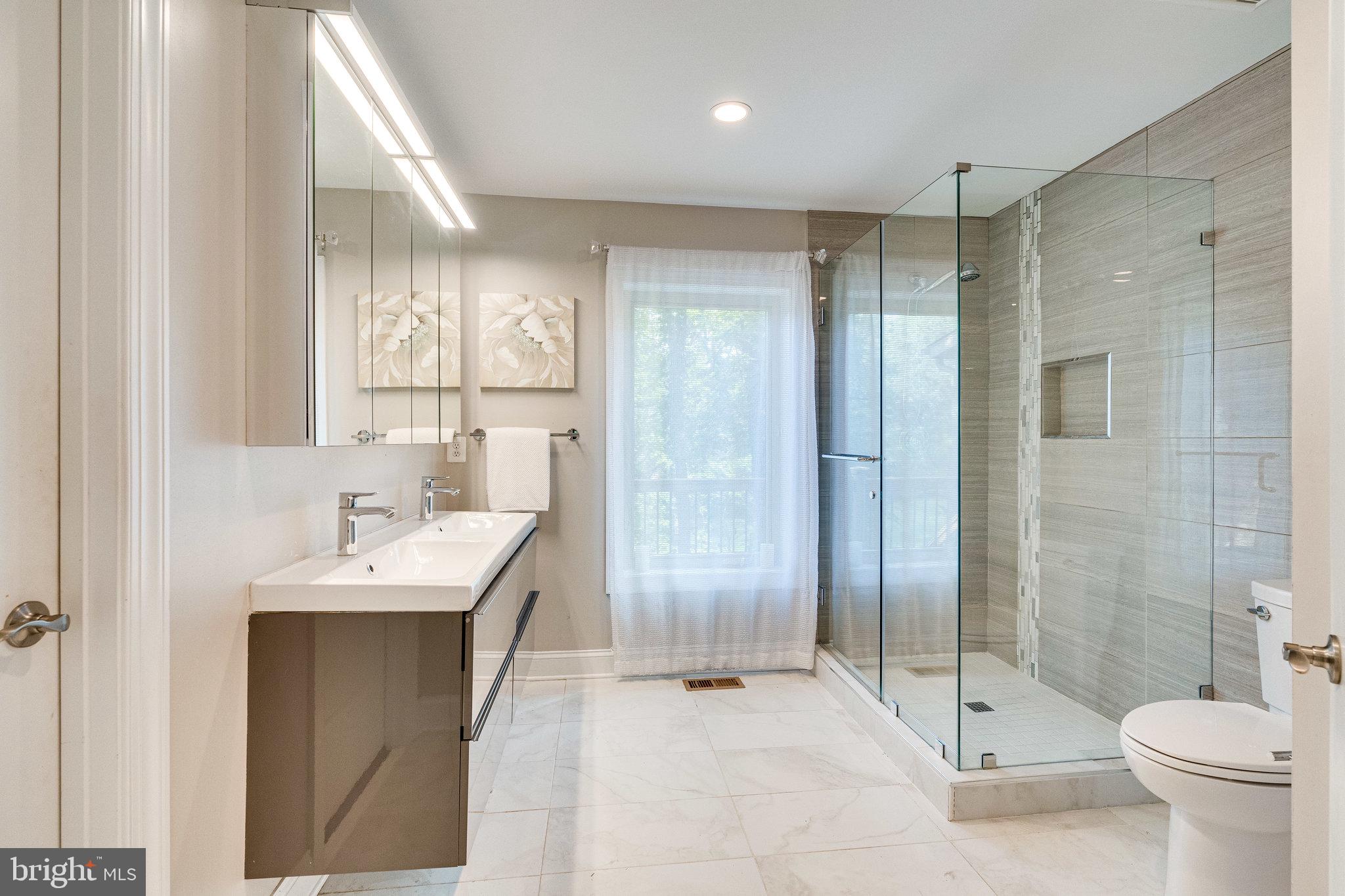 1409 Aldenham Lane Reston, VA 20190 - Photo 31 of 76