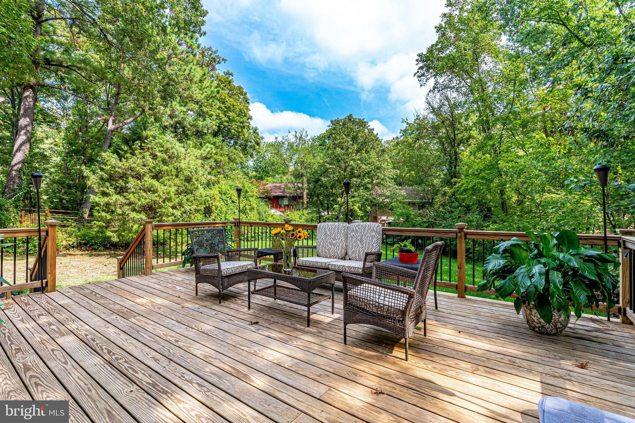 1409 Aldenham Lane Reston, VA 20190 - Photo 63 of 76