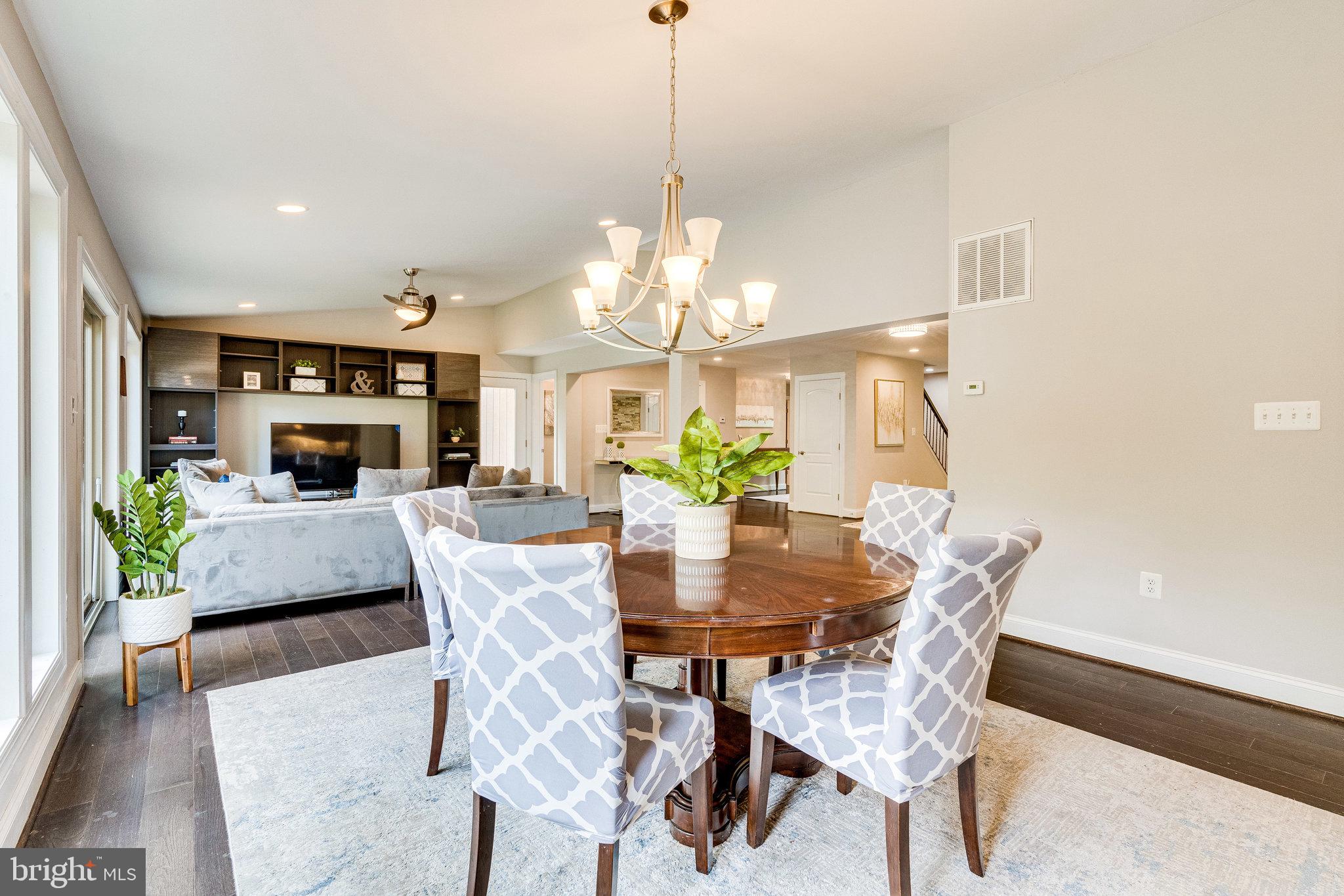 1409 Aldenham Lane Reston, VA 20190 - Photo 8 of 76