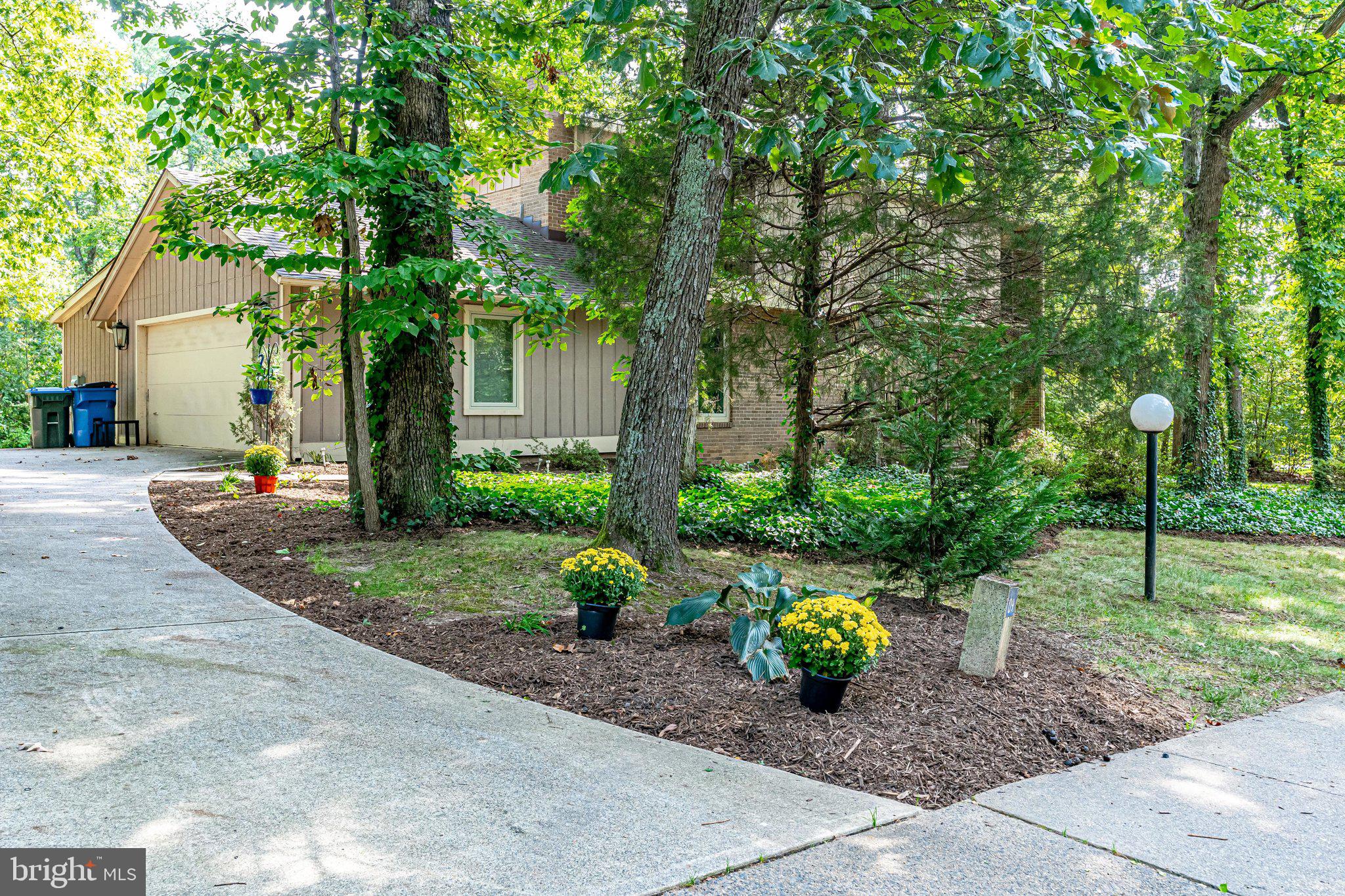 1409 Aldenham Lane Reston, VA 20190 - Photo 73 of 76