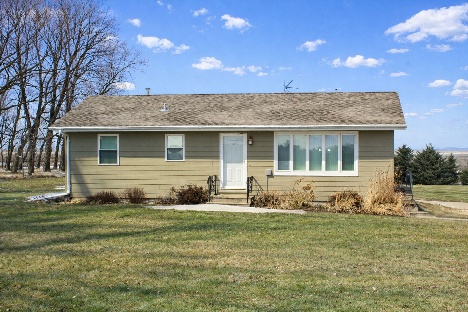 62328 340th Street Butterfield, MN 56120 - Photo 2 of 48
