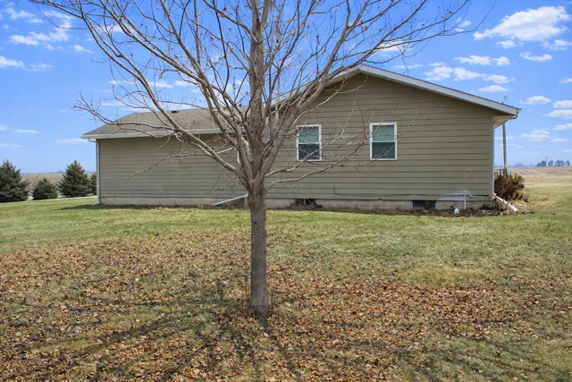 $249,900 | 62328 340th Street, Butterfield, MN 56120