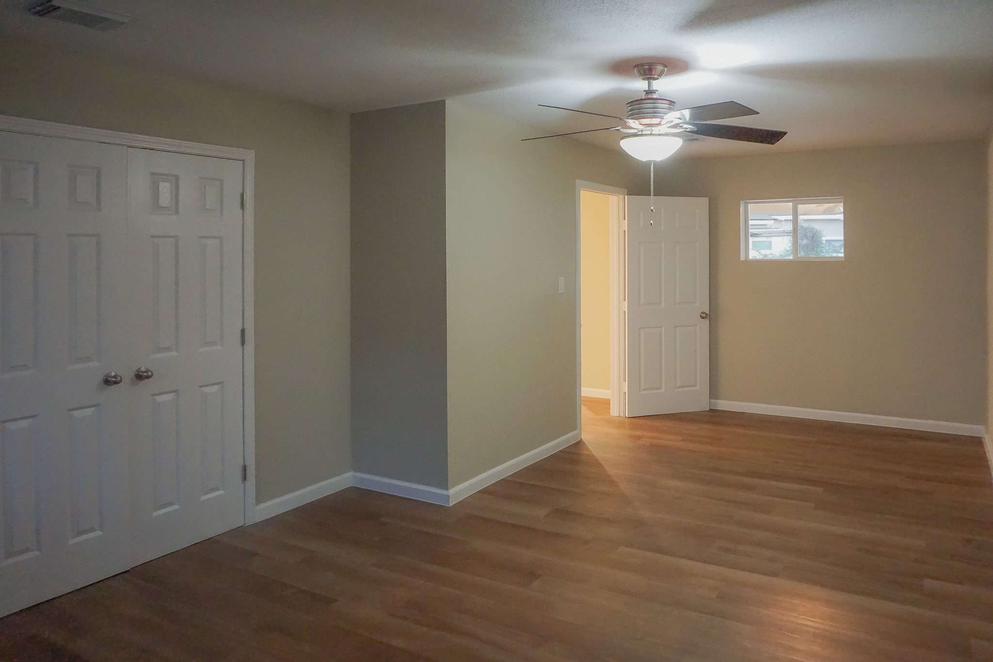 8521 Woodlyn Road Houston, TX 77028 - Photo 22 of 26 Spacious room with a double-door, large walk-in closet with room for an office.