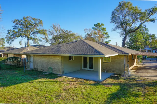 $1,650 | 8521 Woodlyn Road, Houston, TX 77028