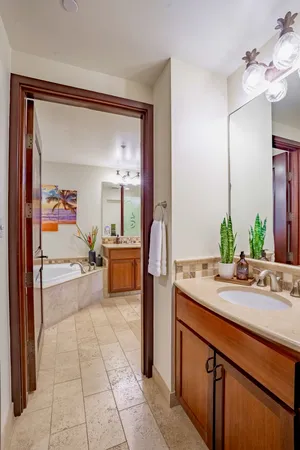 $1,549,000 | 4-820 Kuhio Highway, Unit F202, Kapaa, HI 96746