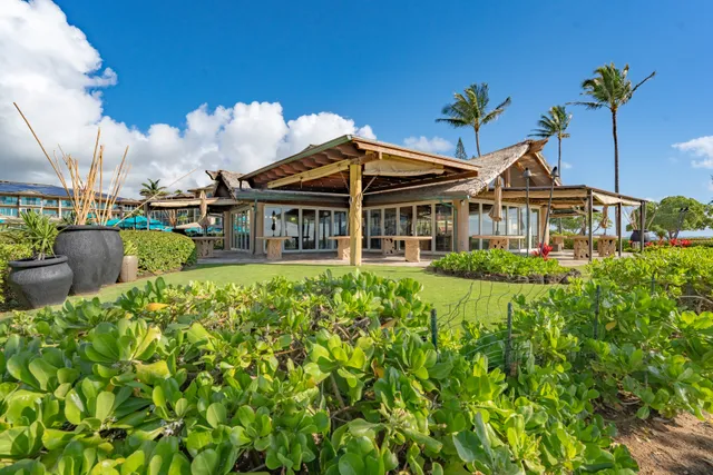 $1,595,000 | 4-820 Kuhio Highway, Unit F202, Kapaa, HI 96746