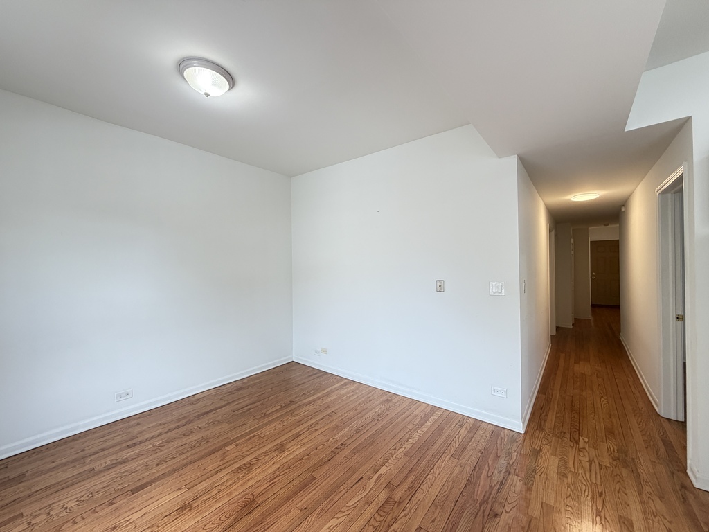 5783 North Ridge Avenue, Unit 2 Chicago, IL 60660 - Photo 8 of 20 Gallery Image 8