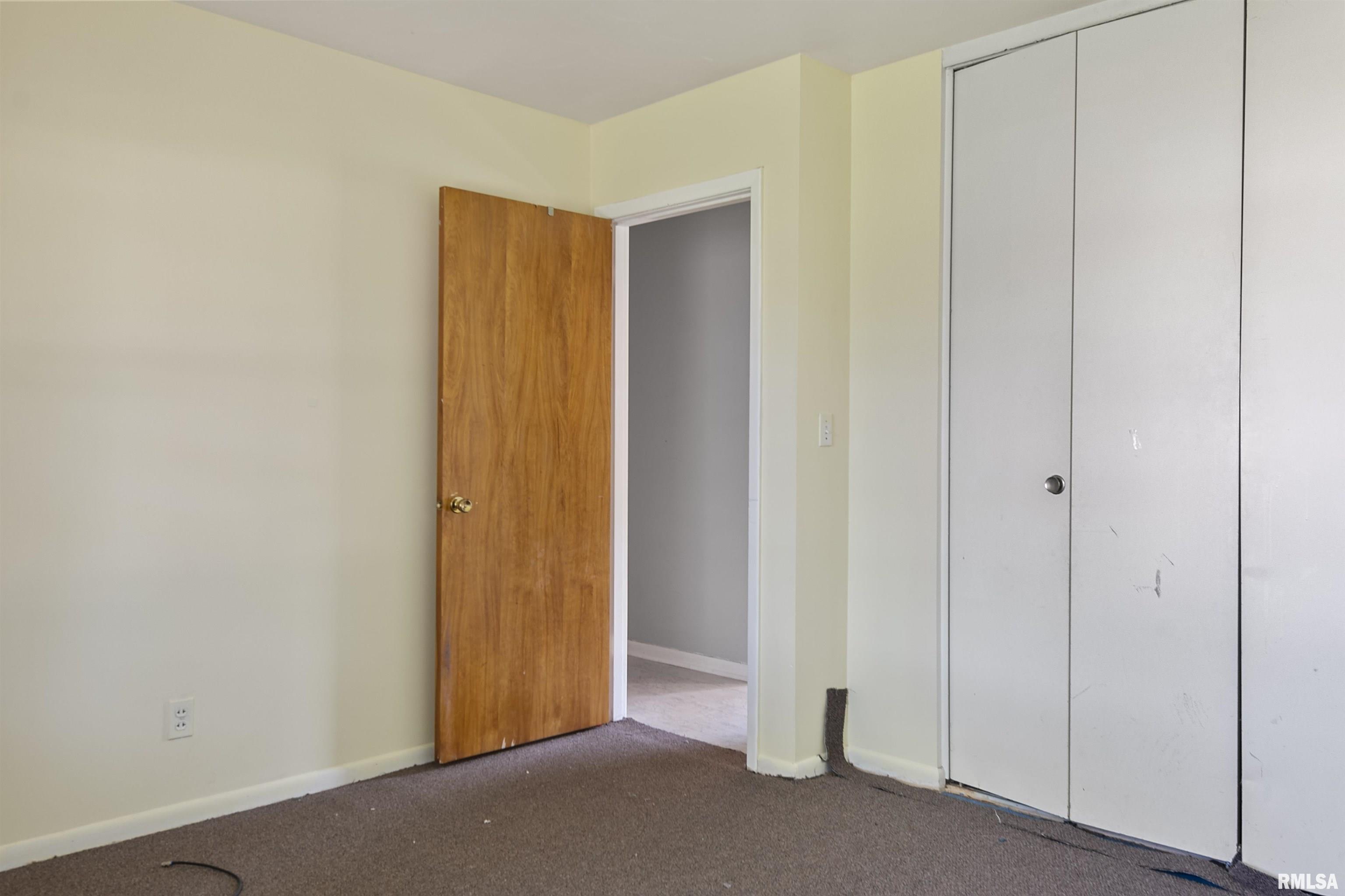 1608 Fairfield Drive Springfield, IL 62702 - Photo 20 of 26 Gallery Image 20