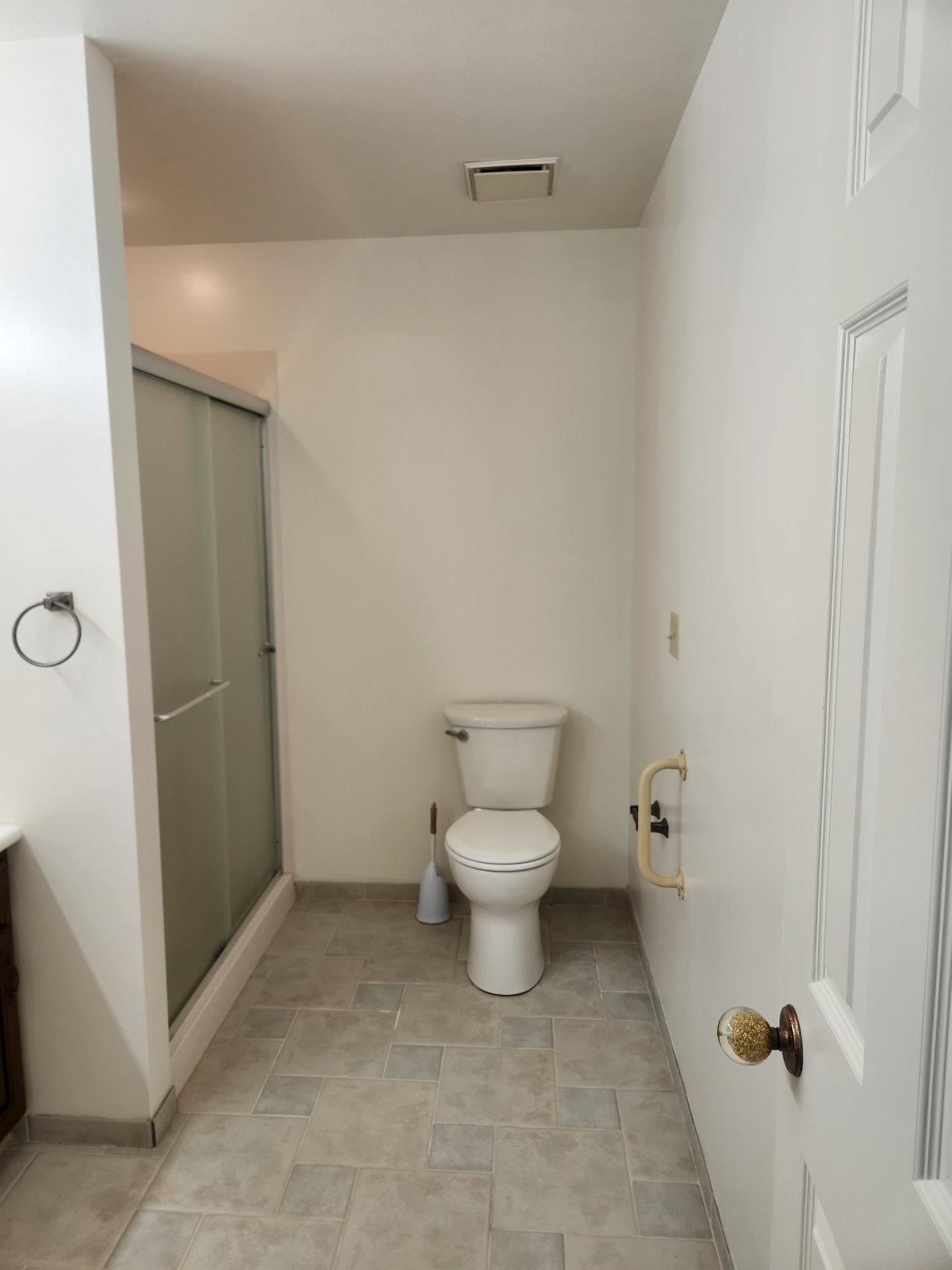 2700 G Road, Unit 7B Grand Junction, CO 81506 - Photo 23 of 31 a bathroom with a toilet