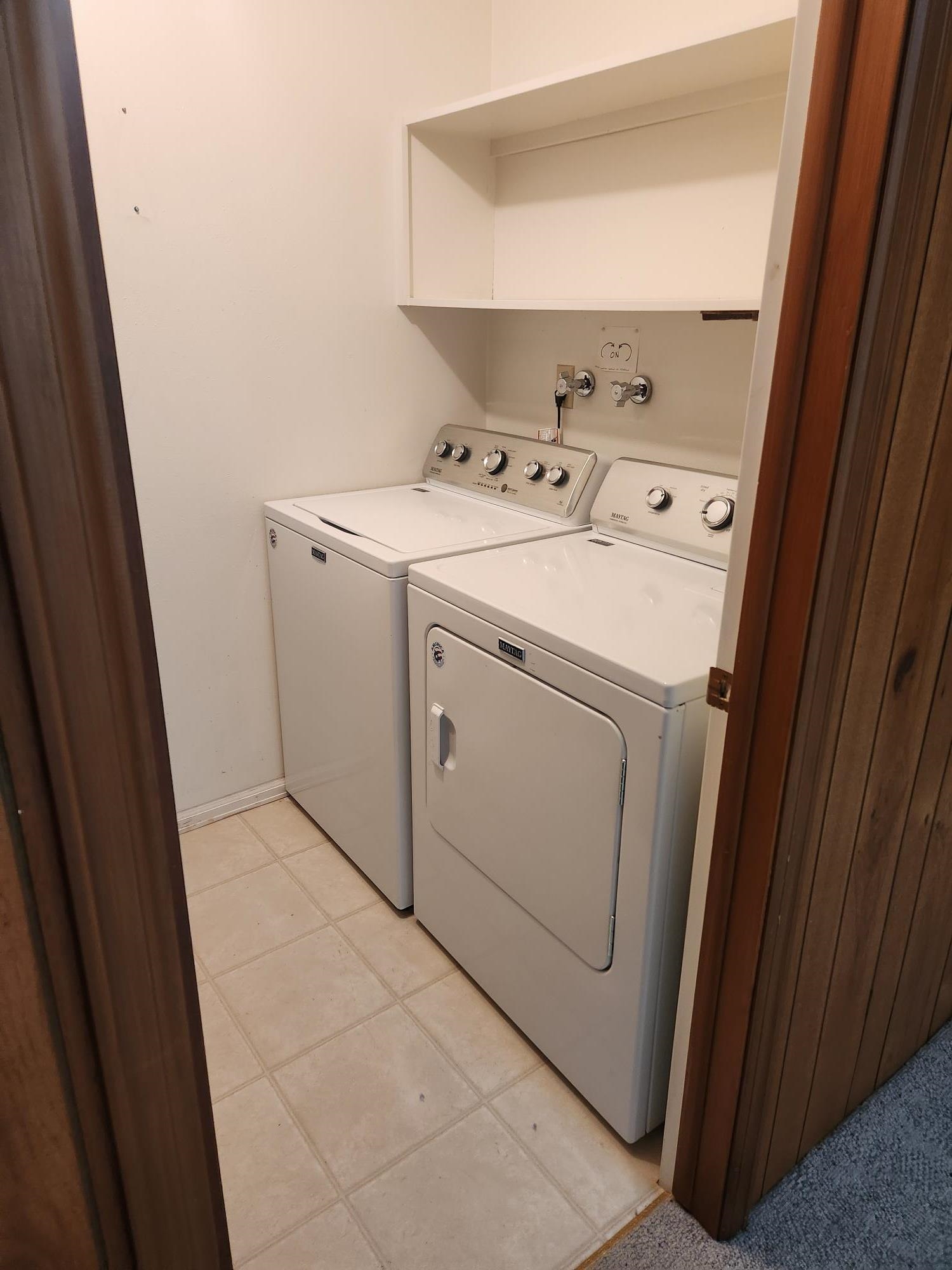 2700 G Road, Unit 7B Grand Junction, CO 81506 - Photo 29 of 31 a utility room with dryer and washer