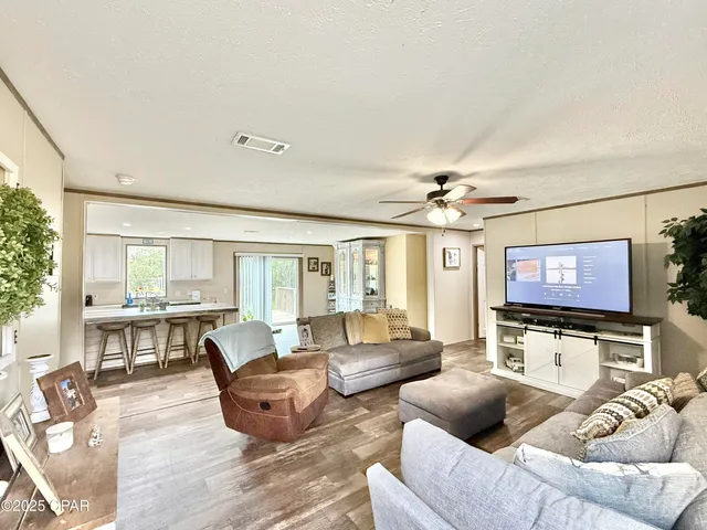 $250,000 | 3673 Evans Road, Vernon, FL 32462