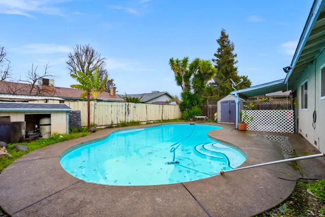 $459,999 | 3129 Nightingale Drive, Modesto, CA 95356