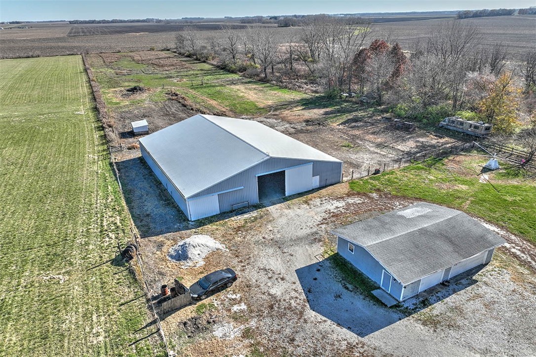 2974 North 800 E Road Moweaqua, IL 62550 - Photo 3 of 43