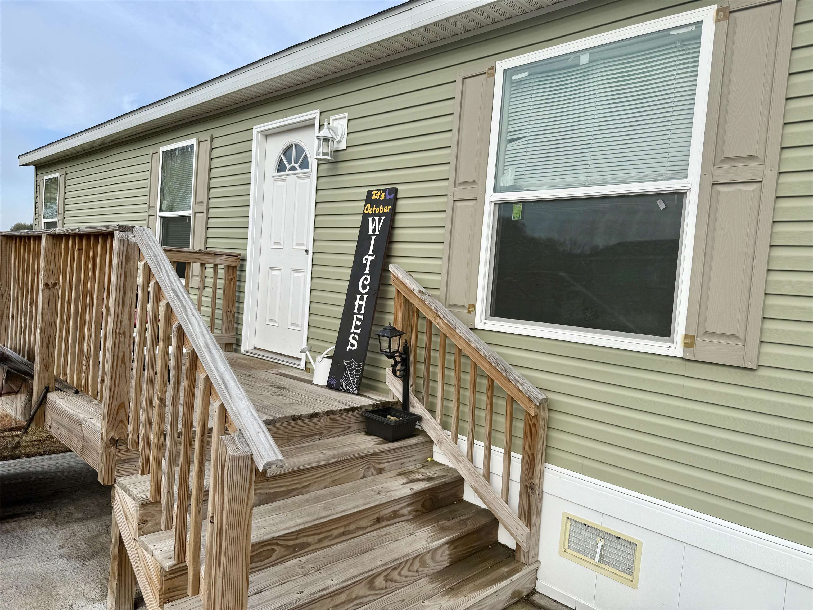 38005 Highway 18, Unit 65 Prairie du Chien, WI 53821 - Photo 3 of 26
