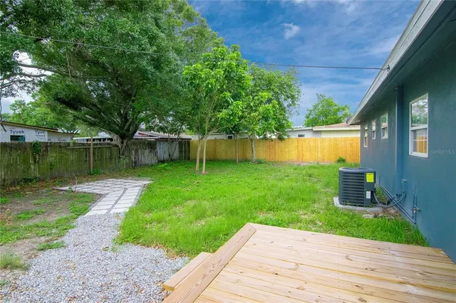 $3,000 | 3708 West Tyson Avenue, Tampa, FL 33611